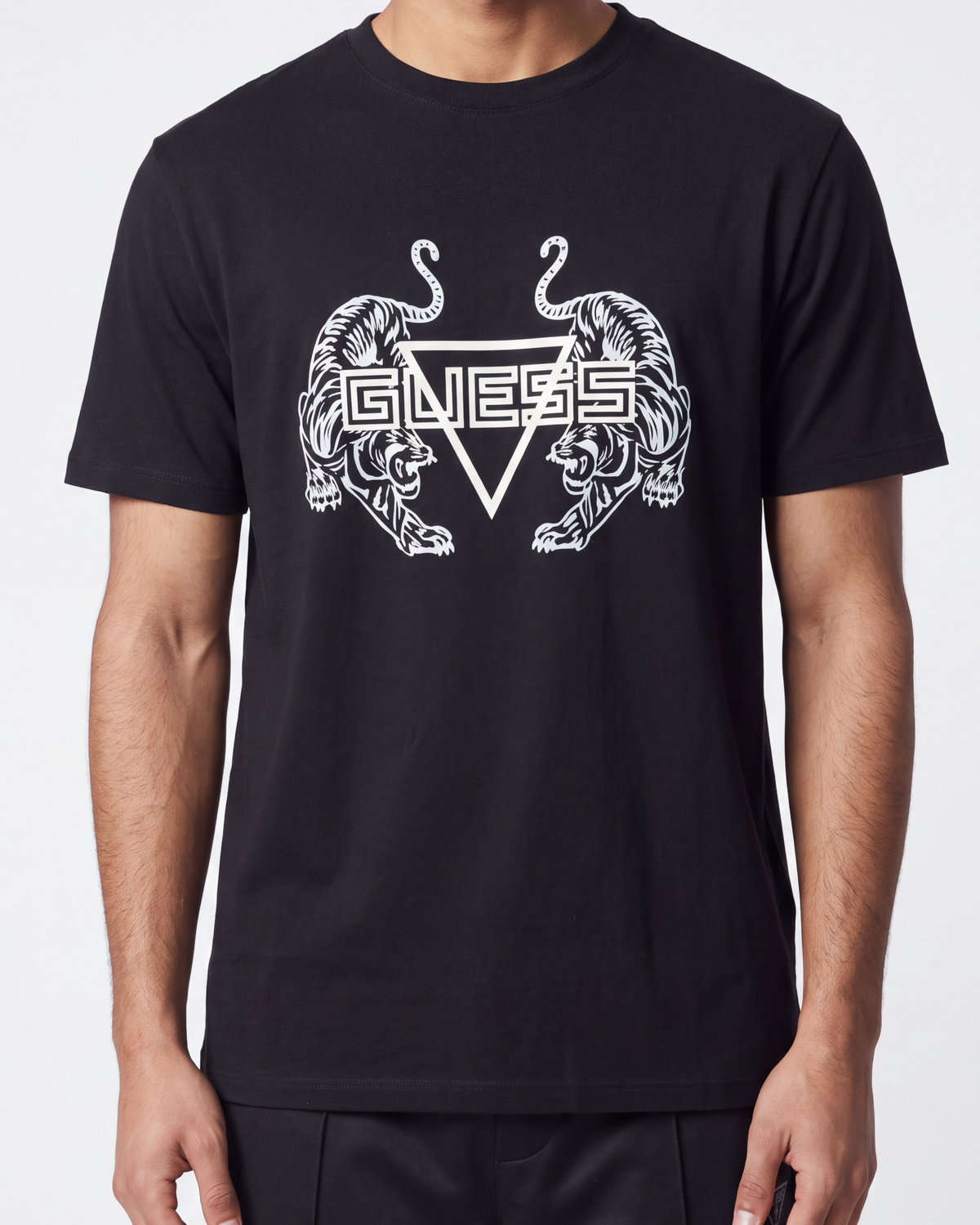CAMISETA GUESS PREMIUM-