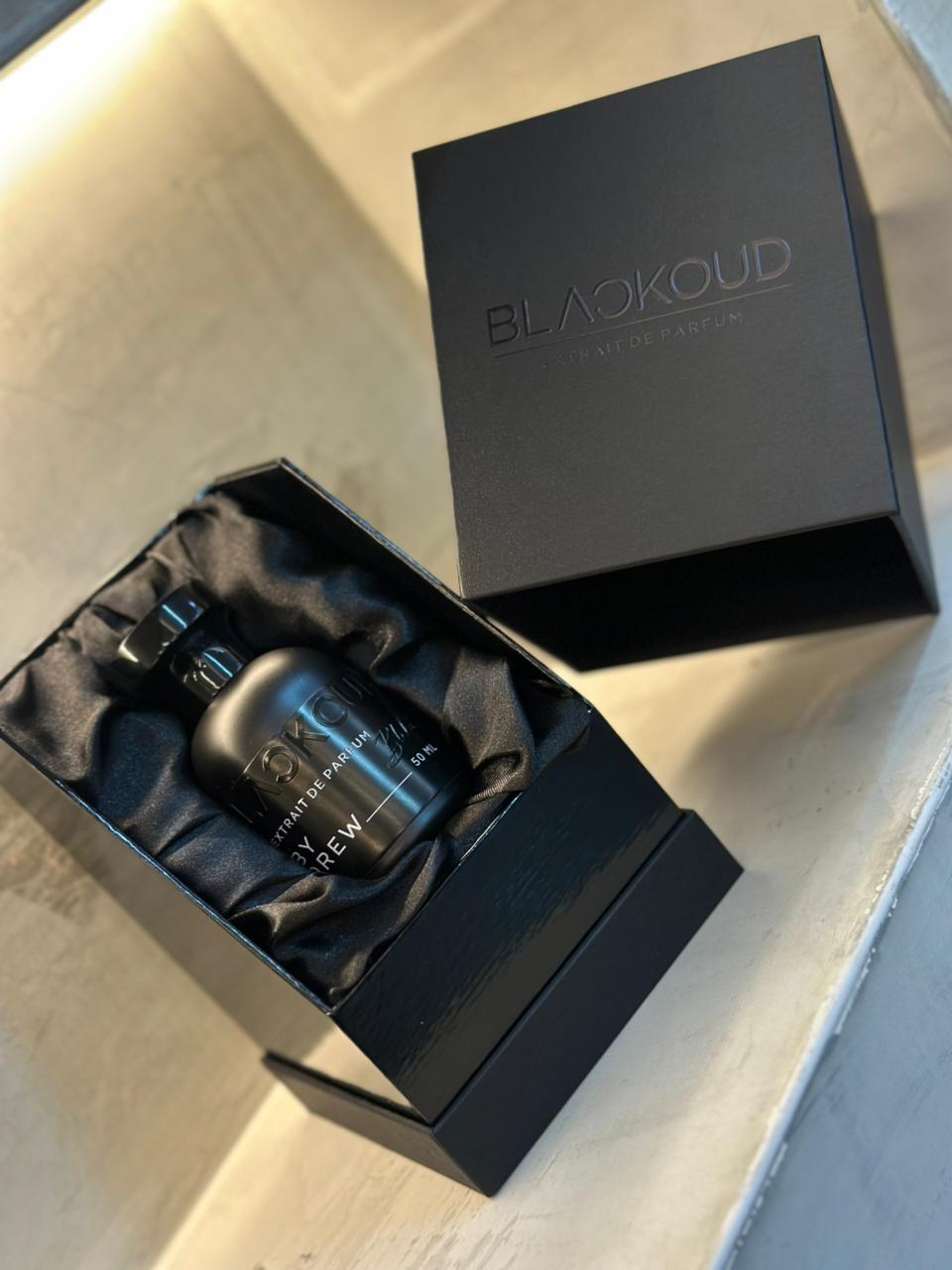 PERFUME BLACKOUD BY DREW