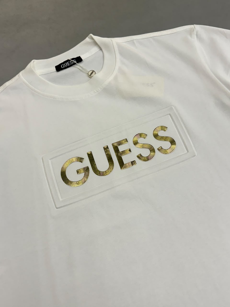 CAMISETA GUESS PREMIUM*