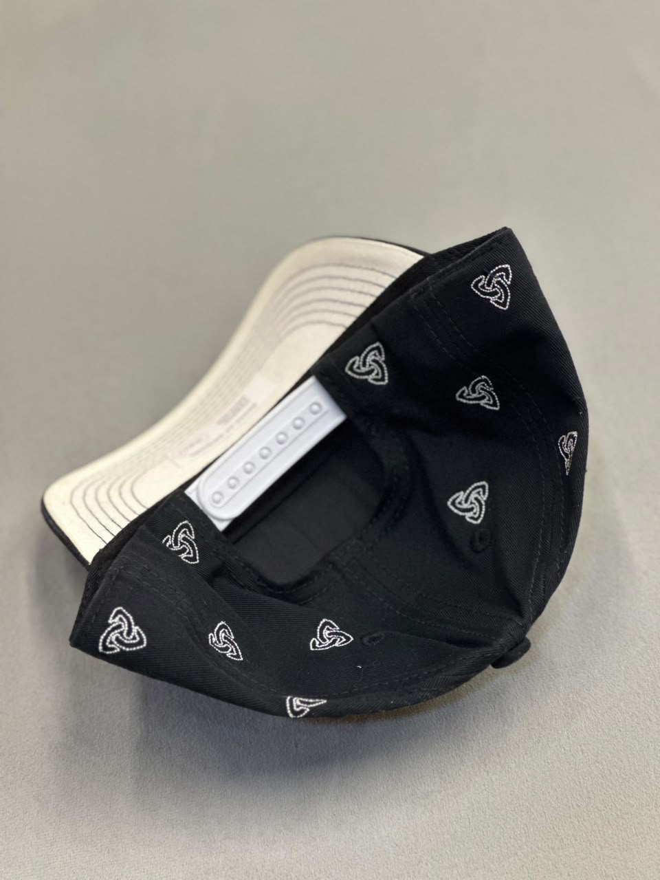 GORRA AP CROWN ORIGINAL*