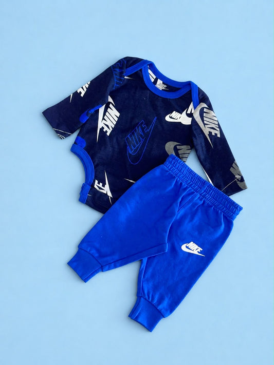 CONJUNTO NIKE ORIGINAL