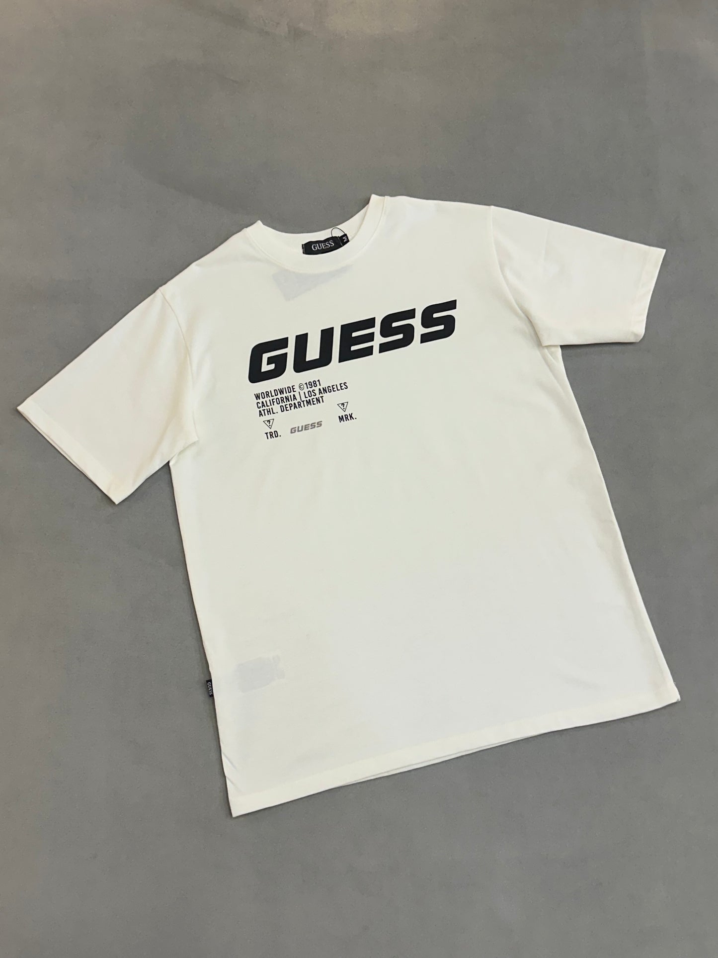 CAMISETA GUESS PREMIUM*