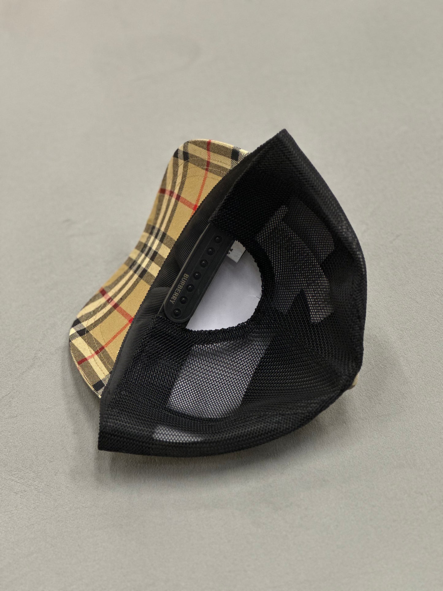 GORRA BURBERRY TURCA*