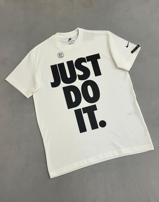 CAMISETA NIKE PREMIUM
