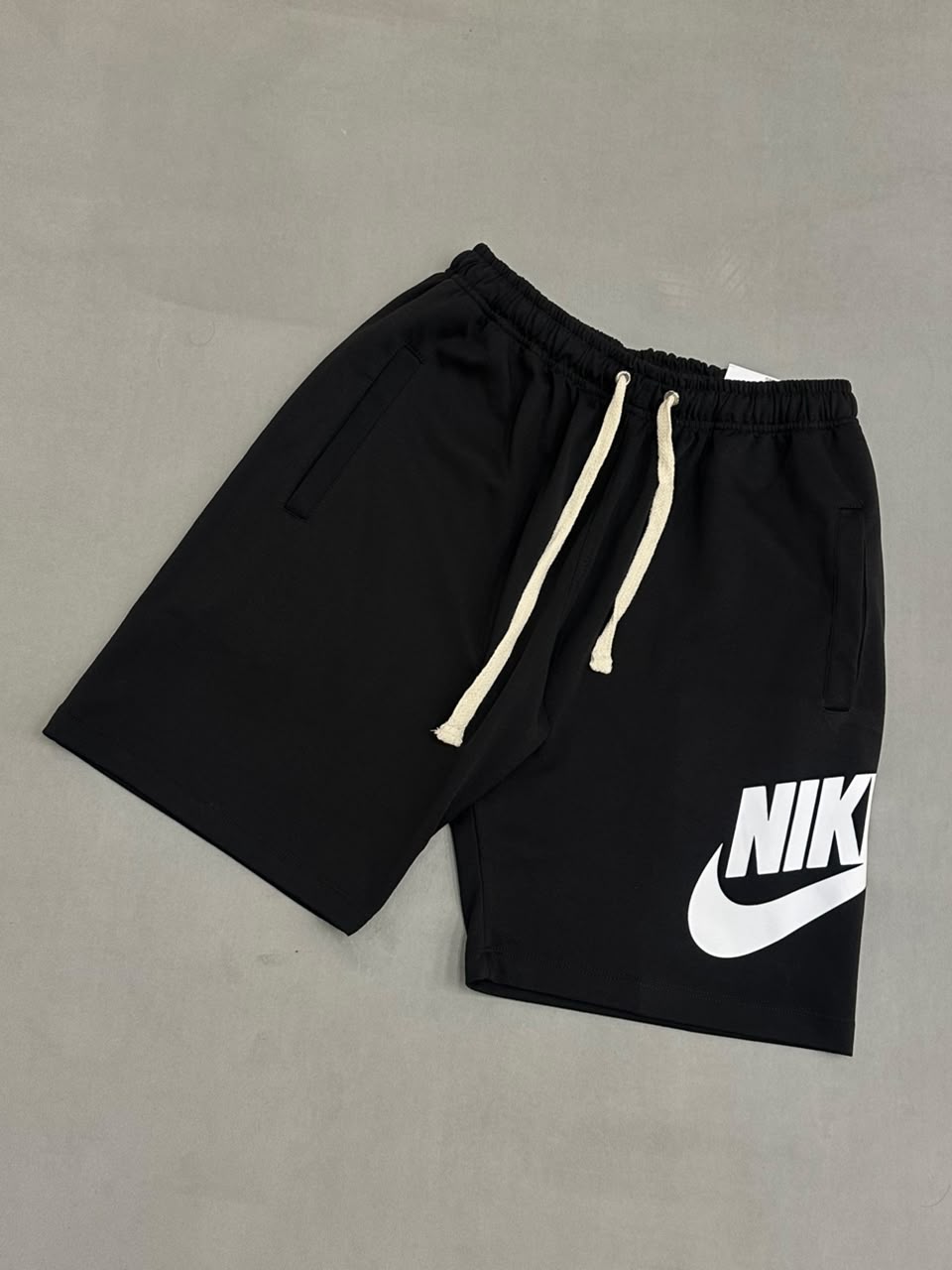 PANTALONETA NIKE PREMIUM