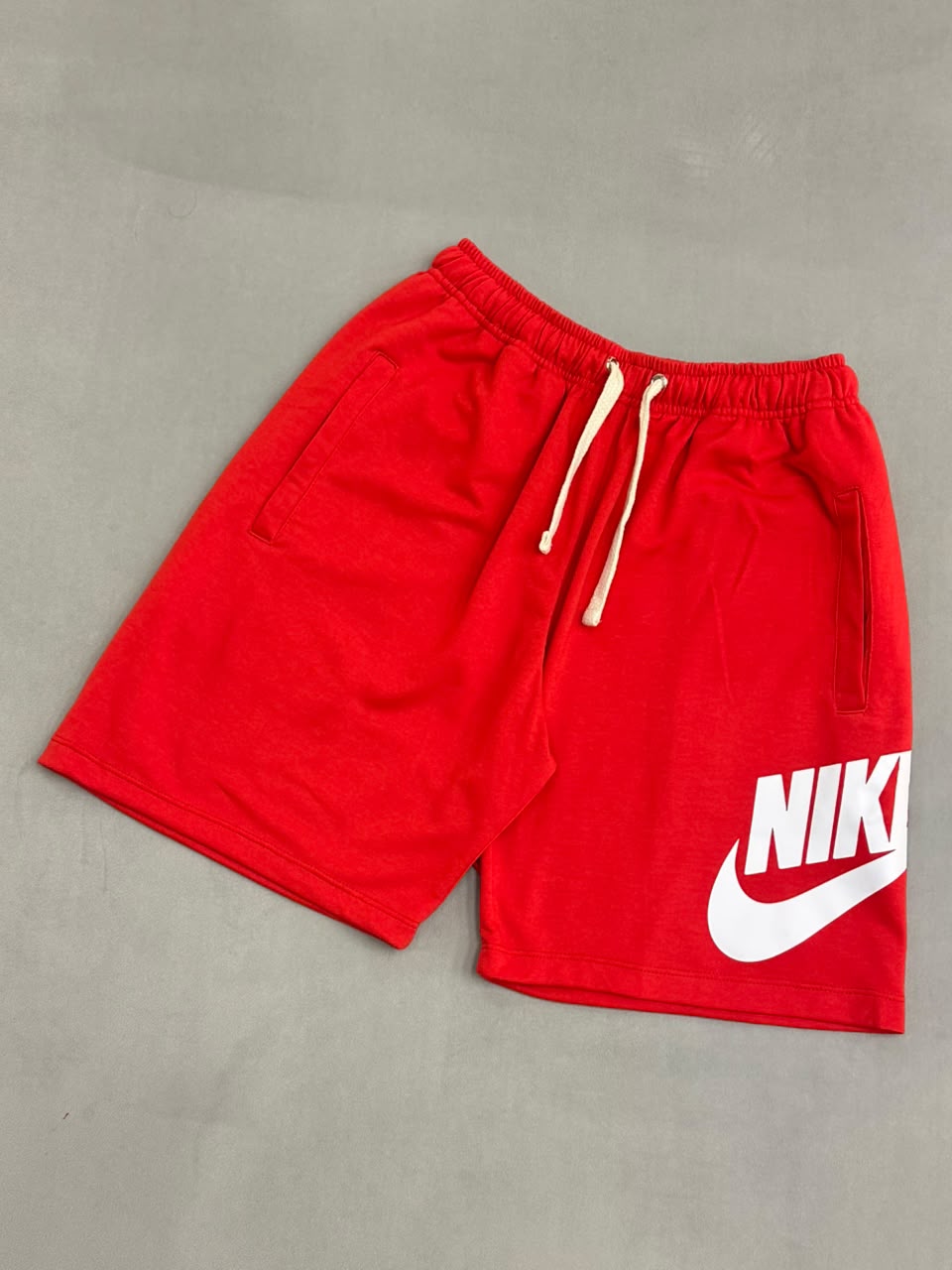 PANTALONETA NIKE PREMIUM