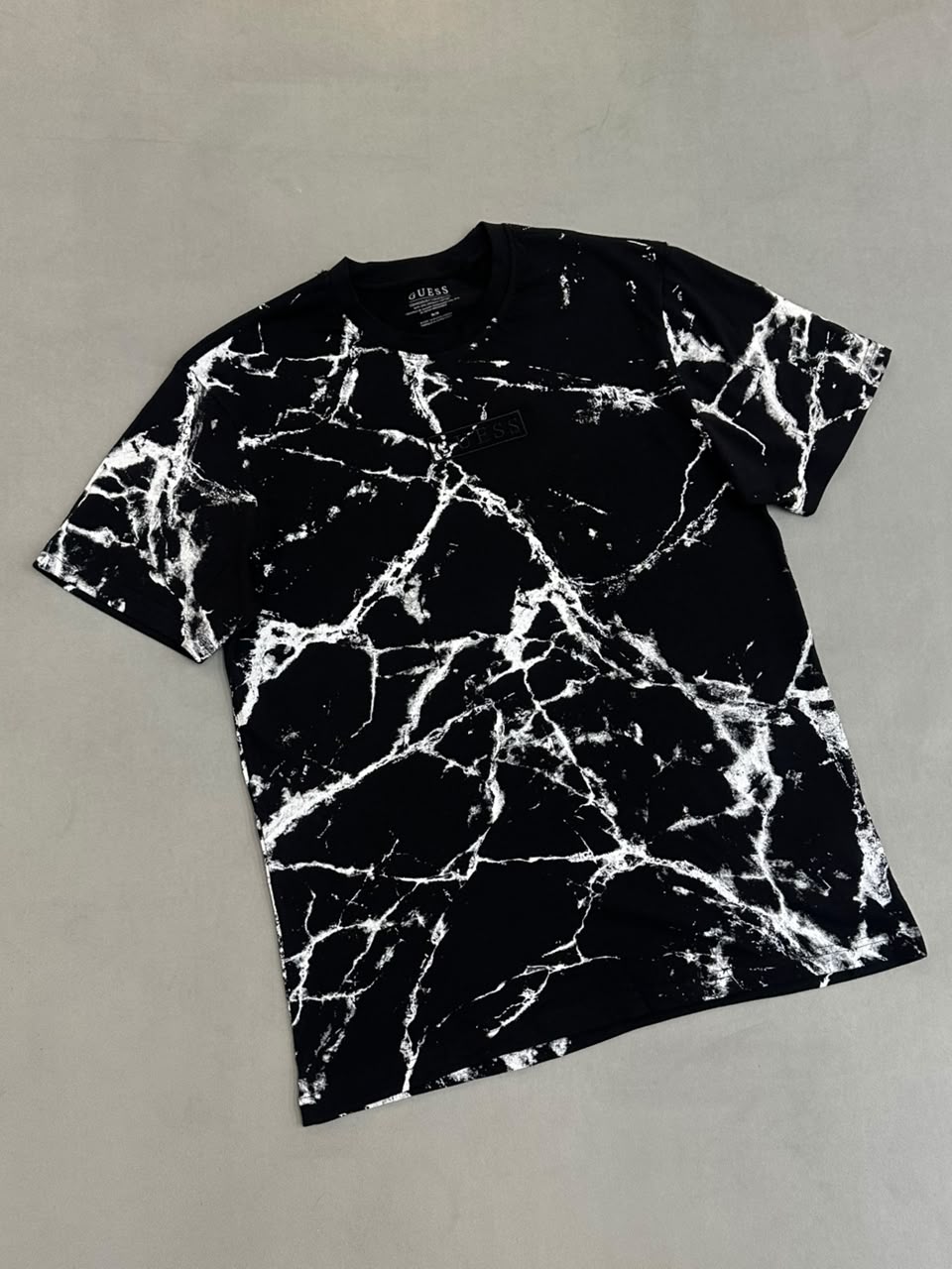 CAMISETA GUESS ORIGINAL