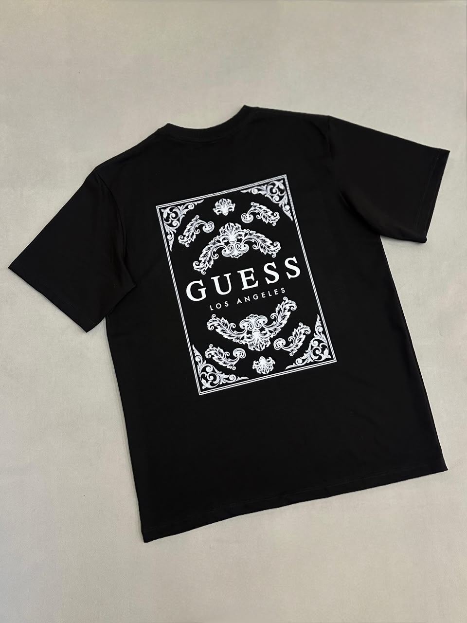 CAMISETA GUESS PREMIUM*