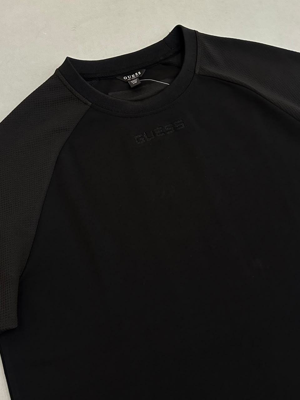 CAMISETA GUESS ORIGINAL*