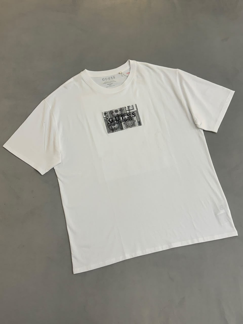 CAMISETA GUESS ORIGINAL*