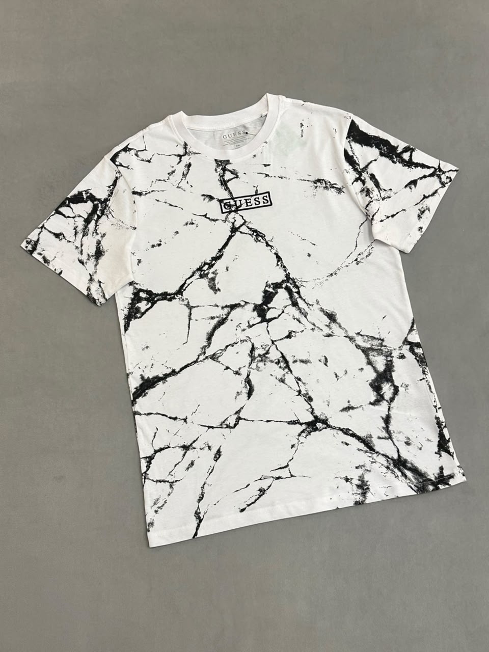 CAMISETA GUESS ORIGINAL*