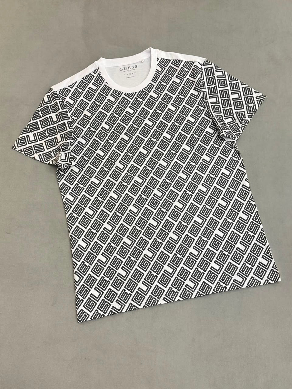 CAMISETA GUESS ORIGINAL*