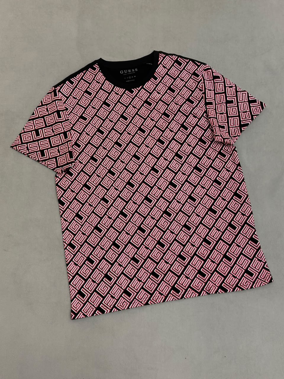 CAMISETA GUESS ORIGINAL*