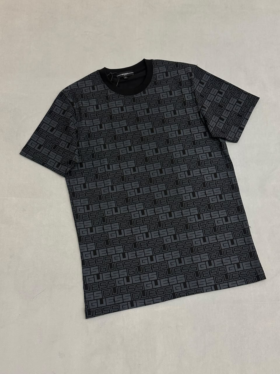 CAMISETA GUESS PREMIUM*