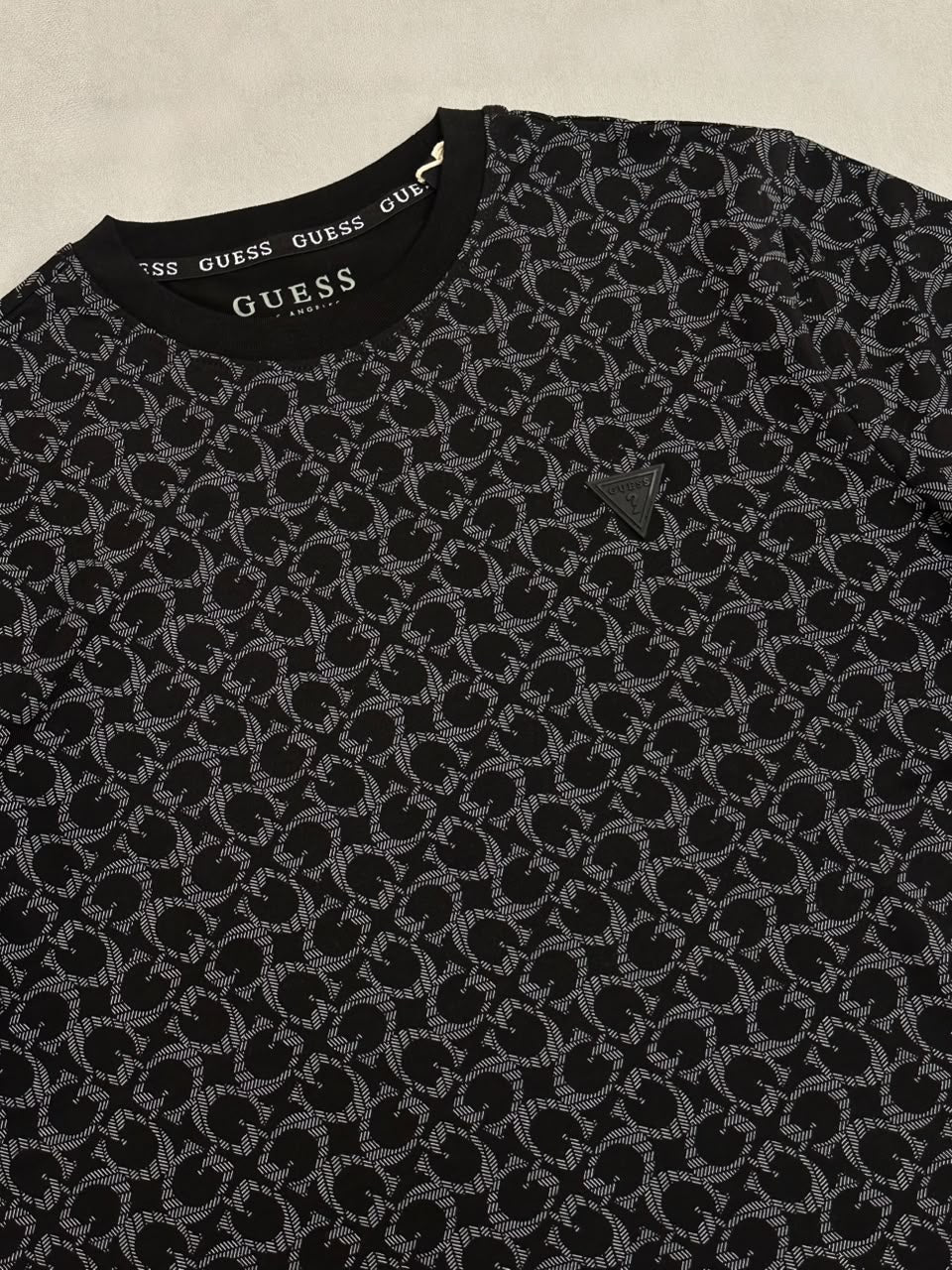 CAMISETA GUESS ORIGINAL