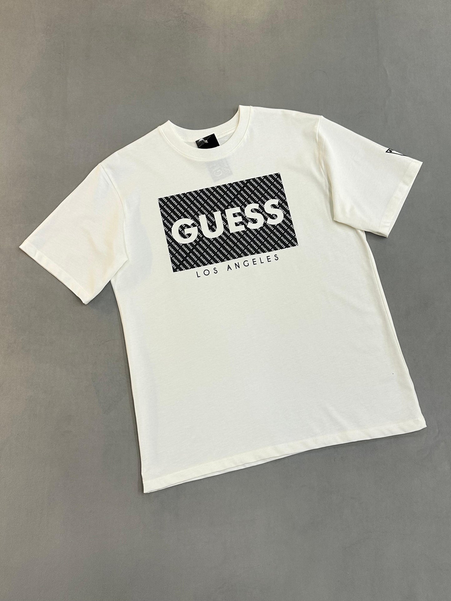 CAMISETA GUESS PREMIUM