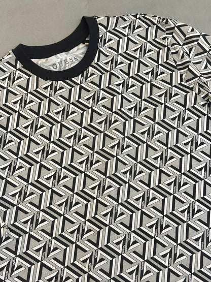 CAMISETA GUESS ORIGINAL