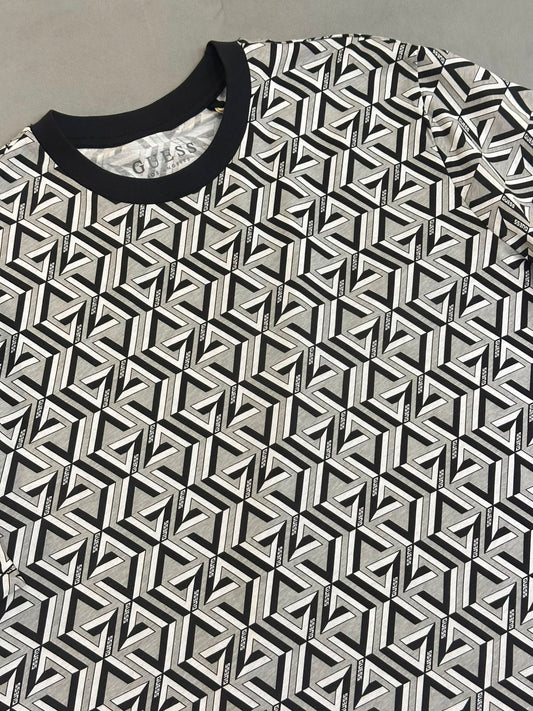 CAMISETA GUESS ORIGINAL-