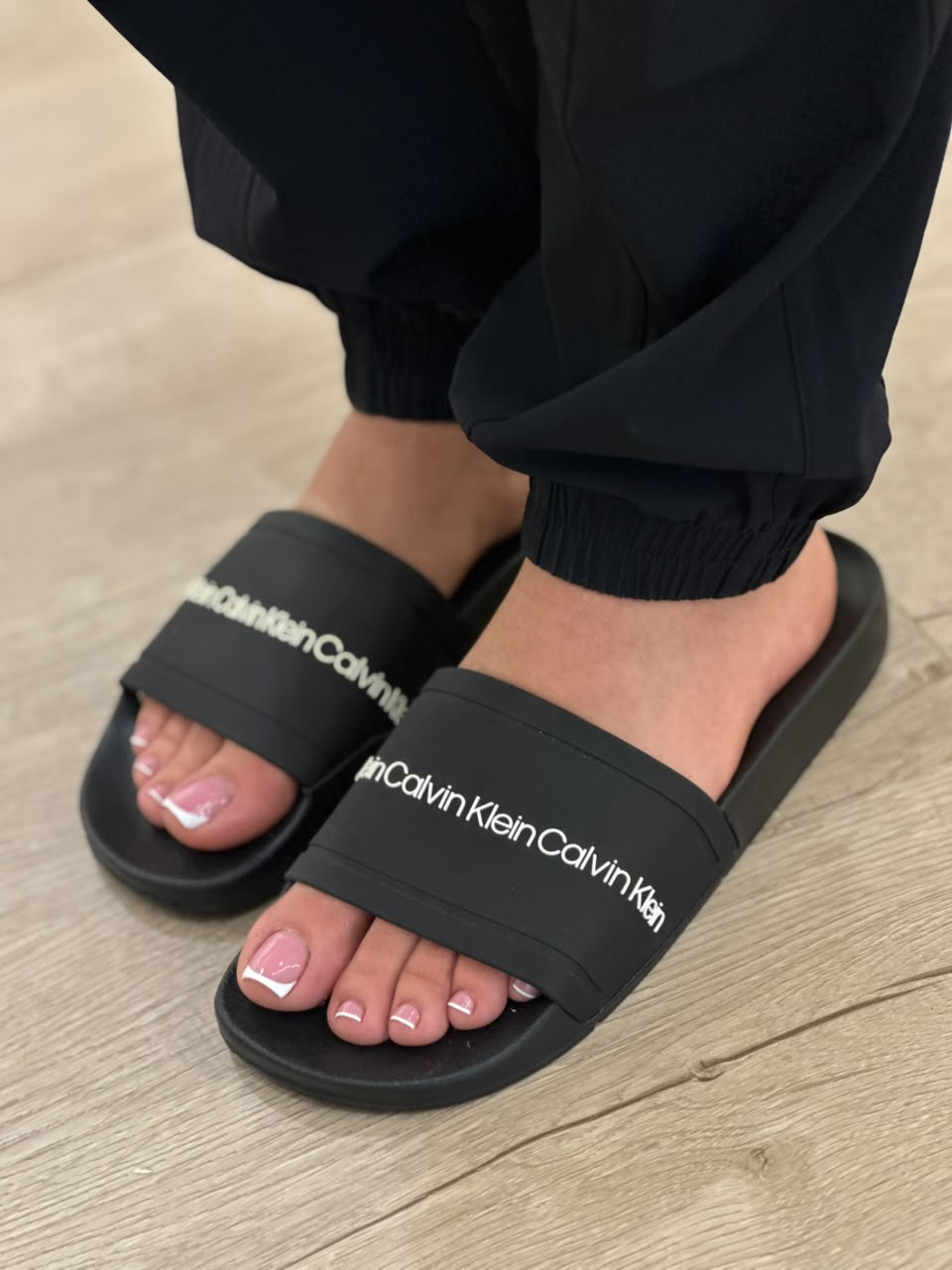 CHANCLAS CALVIN KLEIN ORIGINALES-