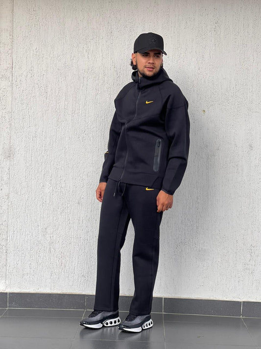 CONJUNTO NIKE NOCTA PREMIUM