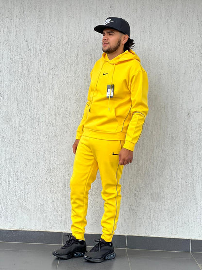 CONJUNTO NIKE NOCTA PREMIUM