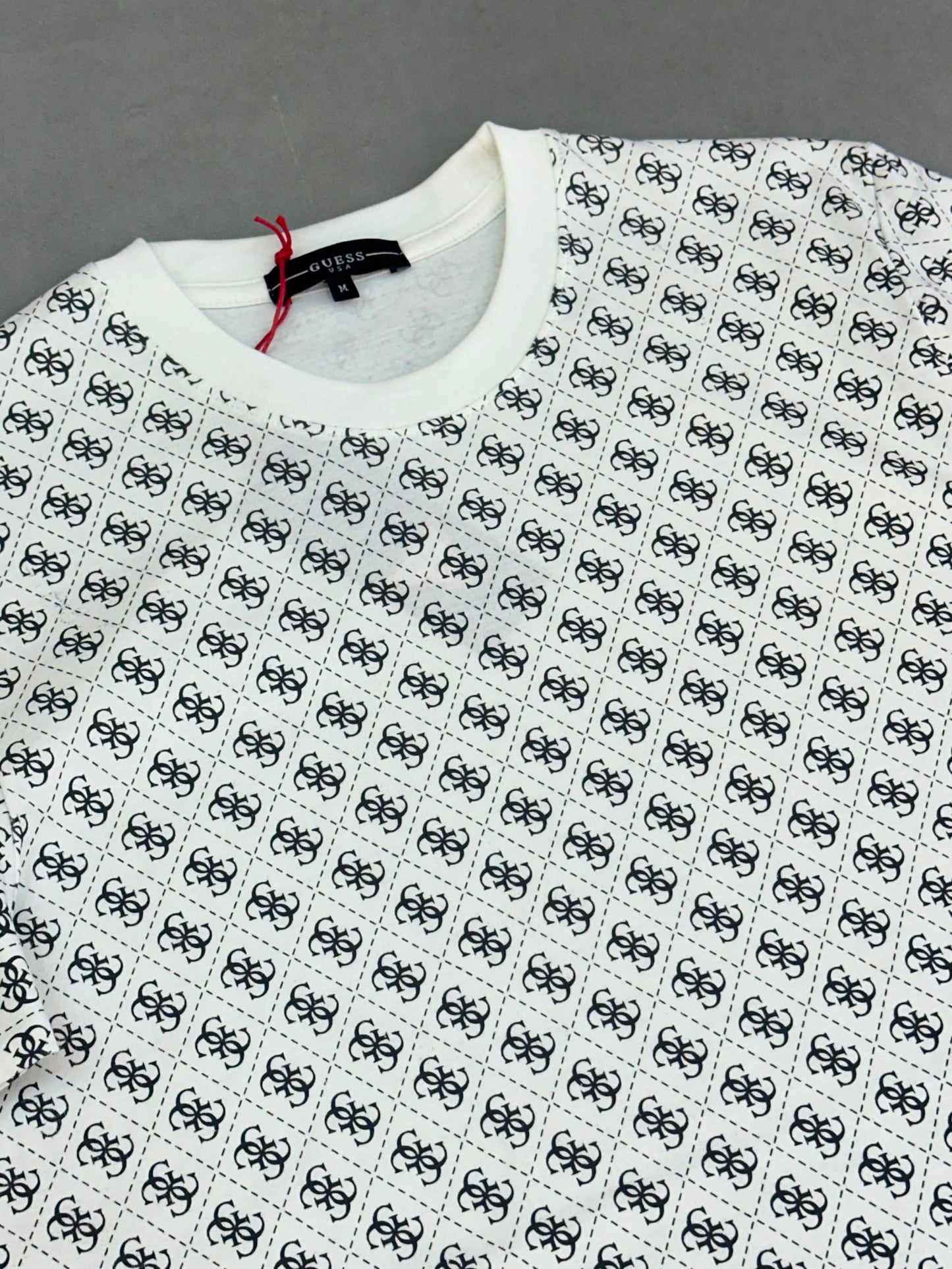 CAMISETA GUESS PREMIUM